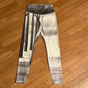 Nominou full length legging